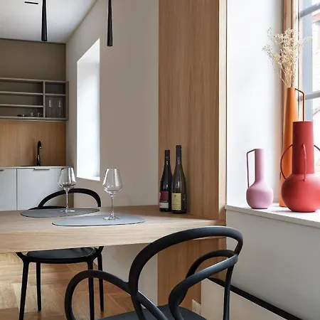 Rive Petite Venise Luxe - Centre - Clim, Ascenseur&possibilité Parking Appartement *