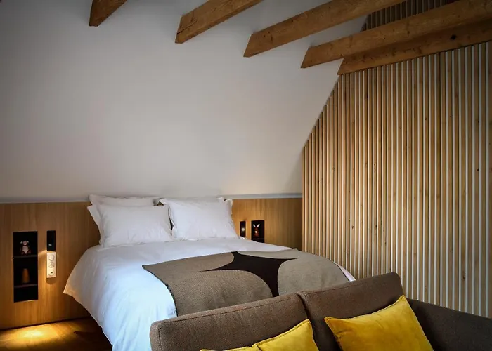 Rive Petite Venise Luxe - Centre - Clim, Ascenseur & Possibilite Parking *